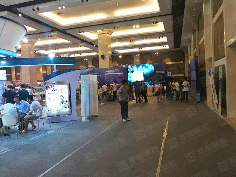 第六屆西部寵物醫(yī)師大會(huì)主場(chǎng)設(shè)計(jì) 第六屆西部寵物醫(yī)師大會(huì)主場(chǎng)設(shè)計(jì)