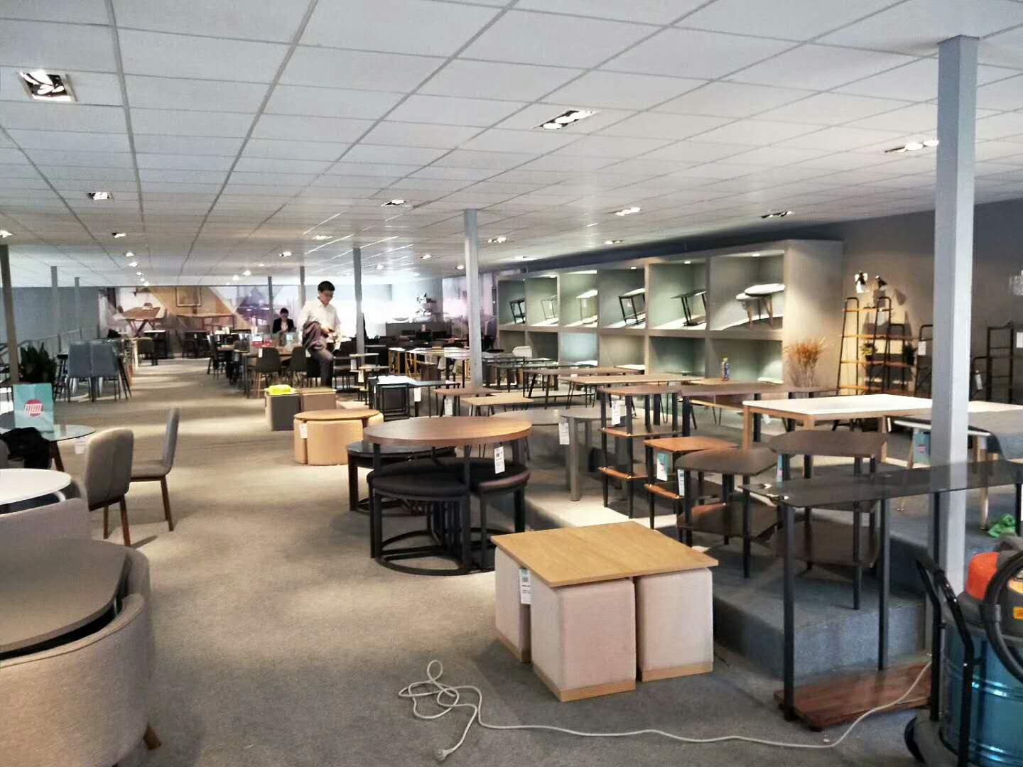 恒兆集團(tuán)—家具展展位搭建 恒兆集團(tuán)—家具展展位搭建