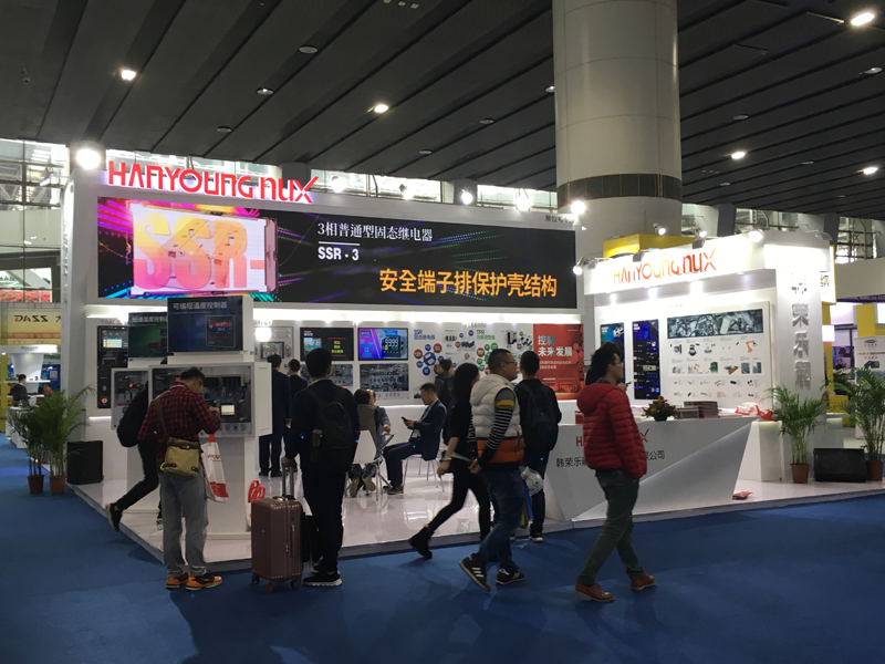 韓榮樂嗣——電子展設(shè)計(jì)搭建 韓榮樂嗣——電子展設(shè)計(jì)搭建